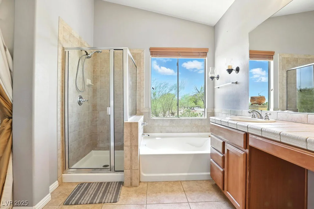 9105 Picket Fence, Las Vegas, NV 89143
