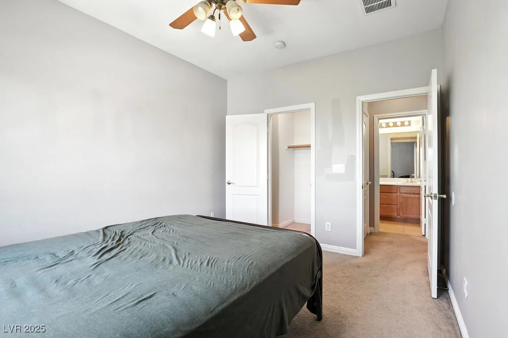 9105 Picket Fence, Las Vegas, NV 89143