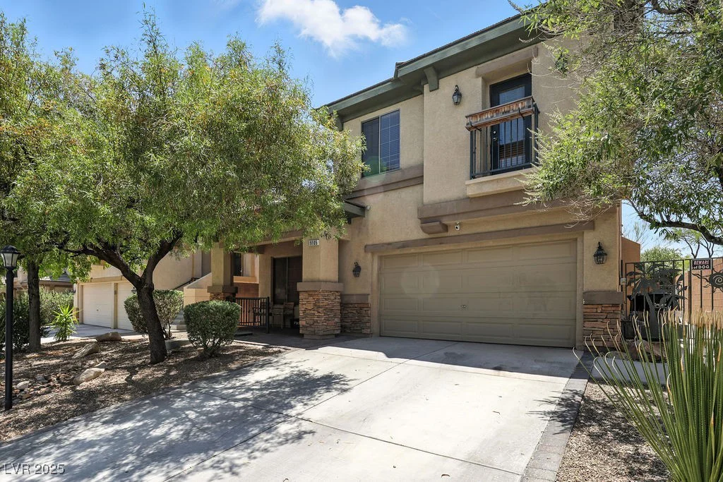 9105 Picket Fence, Las Vegas, NV 89143