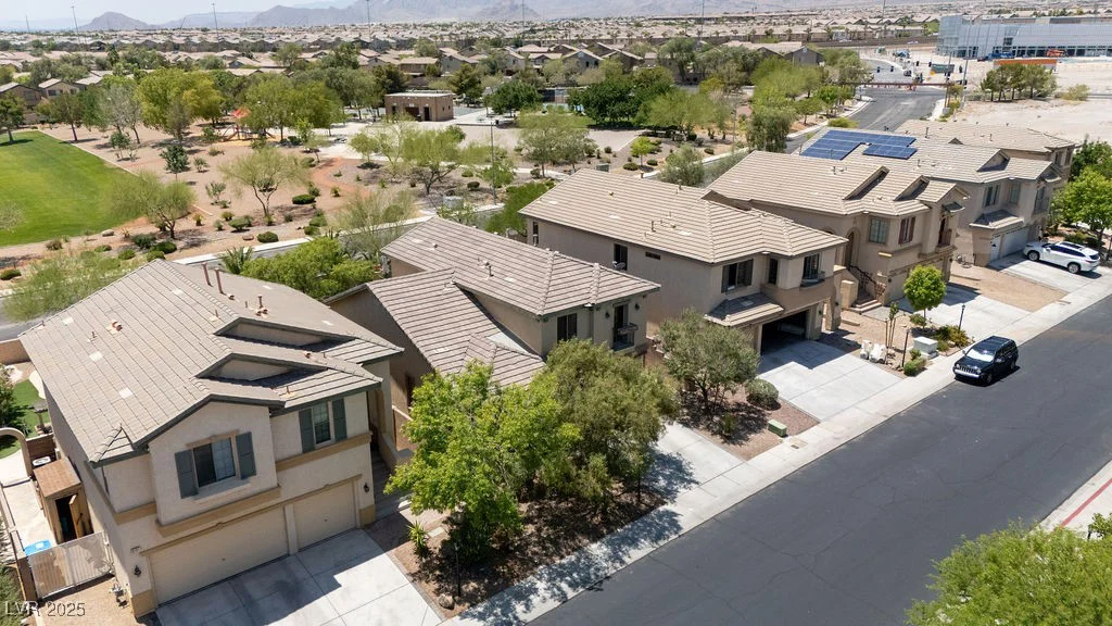 9105 Picket Fence, Las Vegas, NV 89143