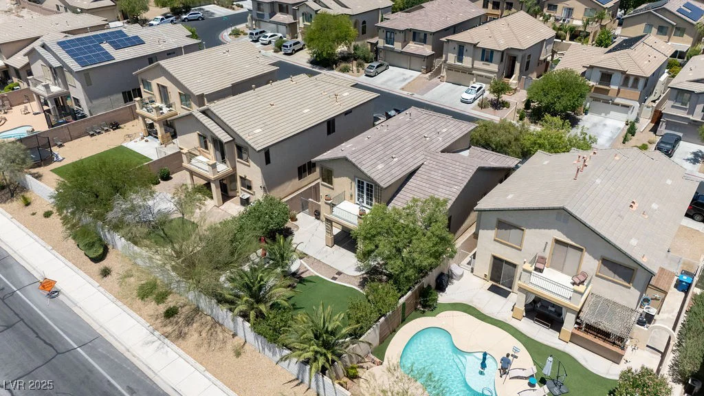 9105 Picket Fence, Las Vegas, NV 89143