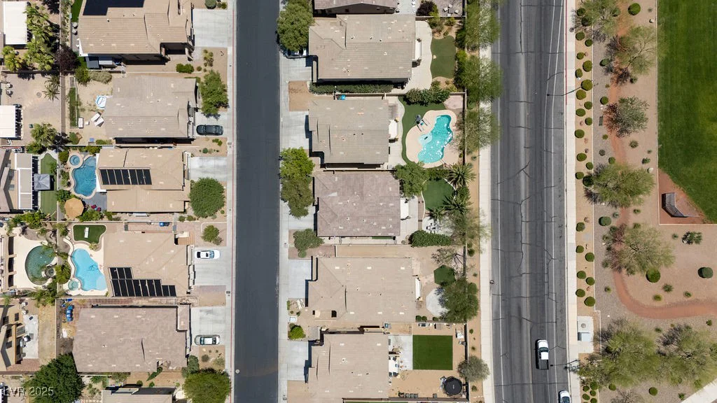 9105 Picket Fence, Las Vegas, NV 89143