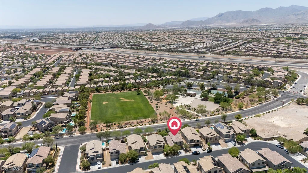 9105 Picket Fence, Las Vegas, NV 89143
