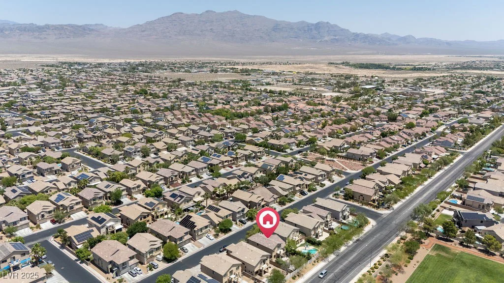 9105 Picket Fence, Las Vegas, NV 89143