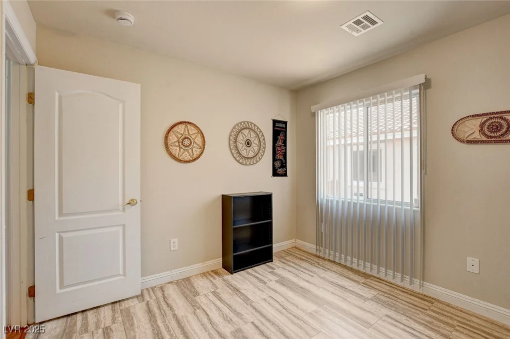 6656 Arctic Breeze, North Las Vegas, NV 89084