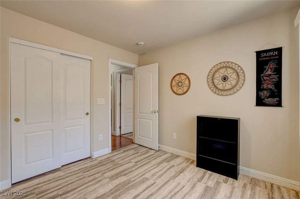 6656 Arctic Breeze, North Las Vegas, NV 89084
