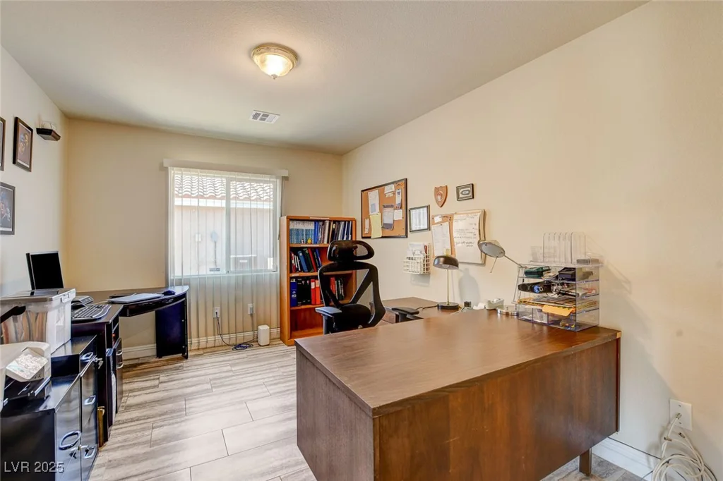 6656 Arctic Breeze, North Las Vegas, NV 89084
