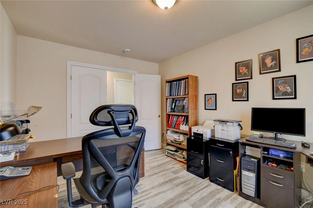 6656 Arctic Breeze, North Las Vegas, NV 89084