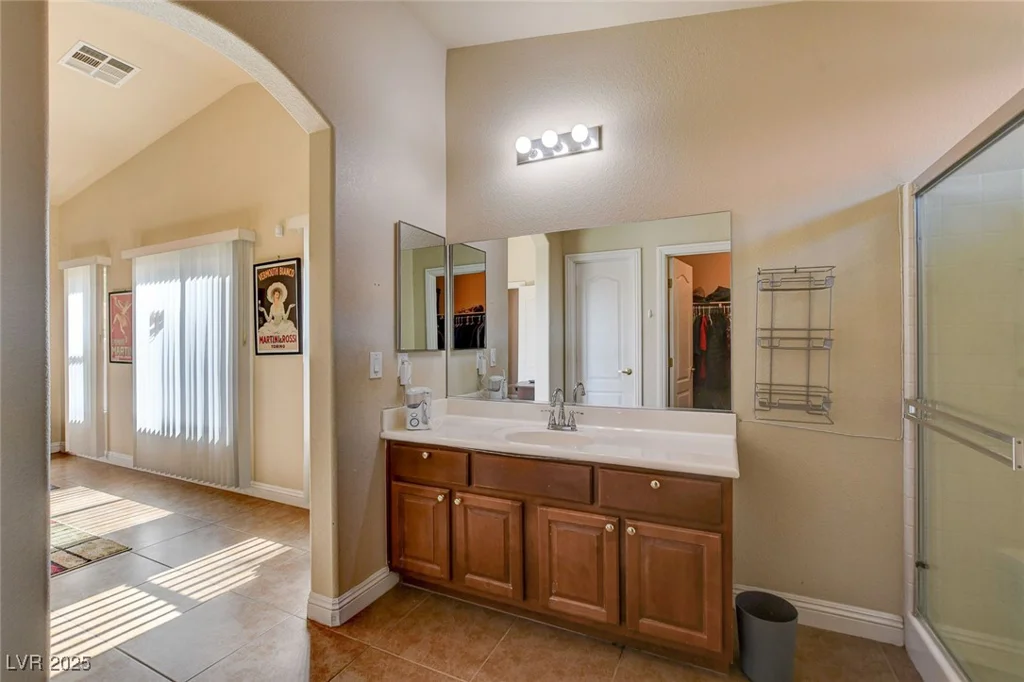 6656 Arctic Breeze, North Las Vegas, NV 89084