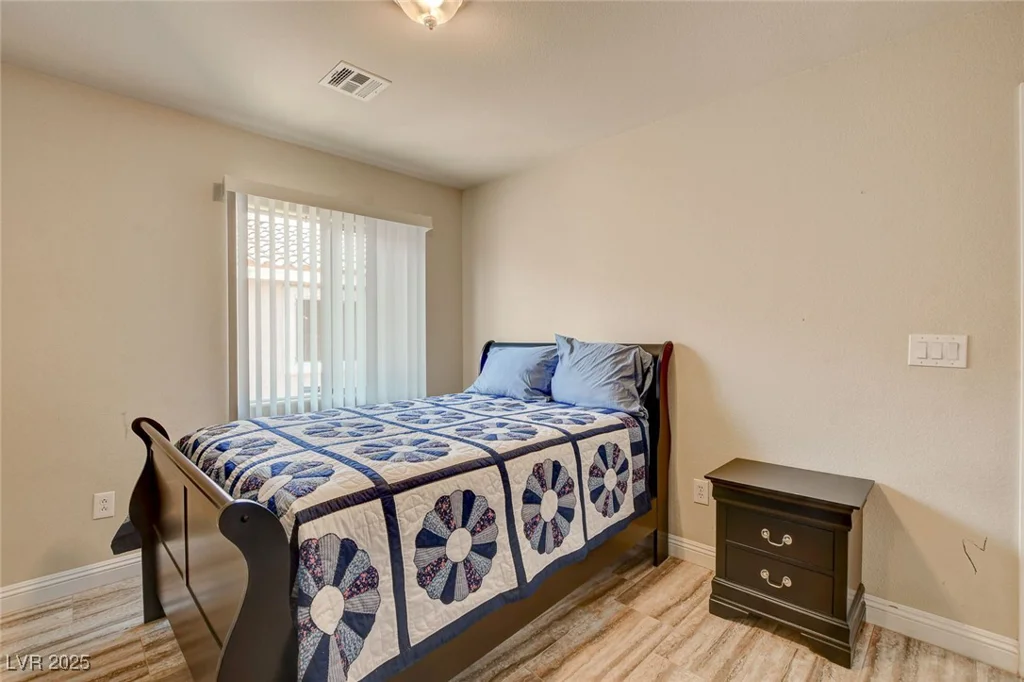 6656 Arctic Breeze, North Las Vegas, NV 89084