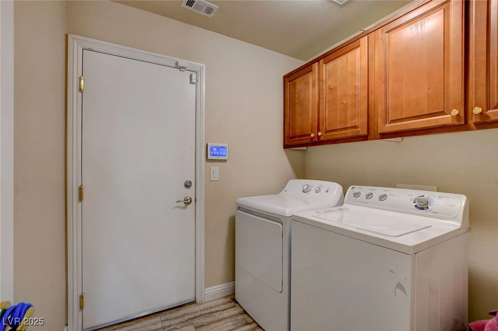 6656 Arctic Breeze, North Las Vegas, NV 89084
