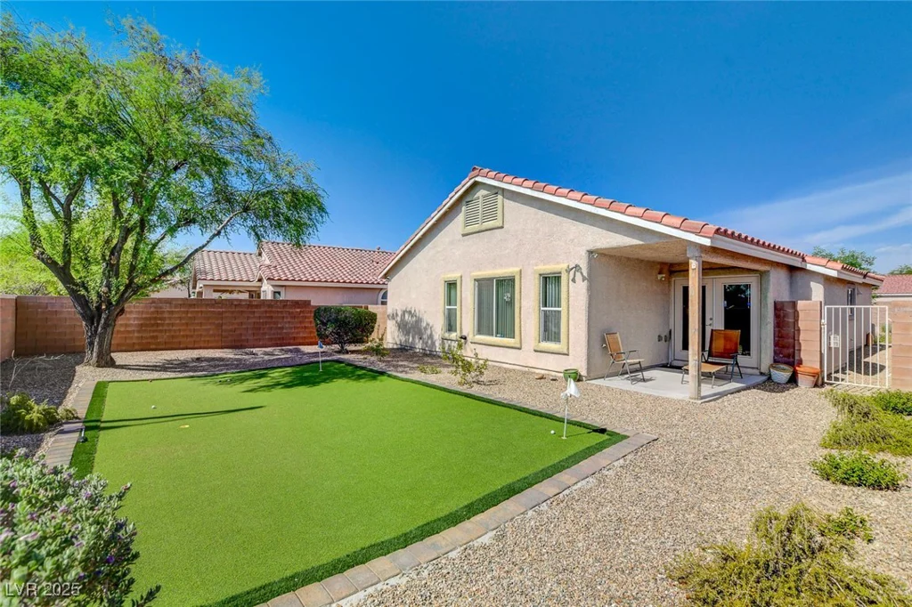 6656 Arctic Breeze, North Las Vegas, NV 89084