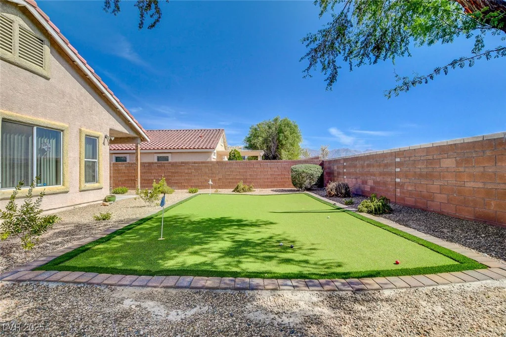 6656 Arctic Breeze, North Las Vegas, NV 89084
