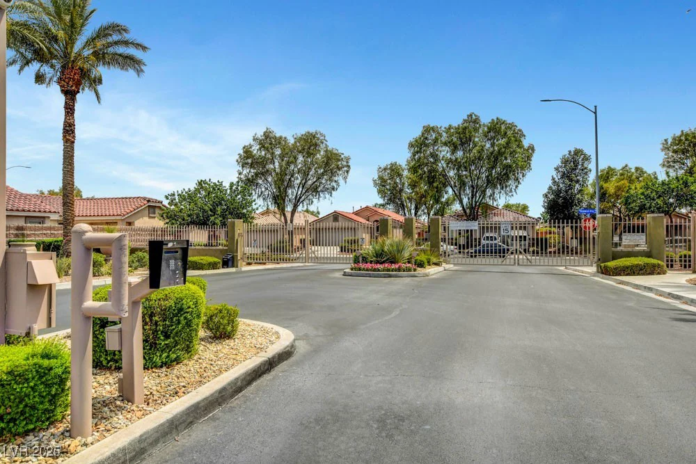 6656 Arctic Breeze, North Las Vegas, NV 89084
