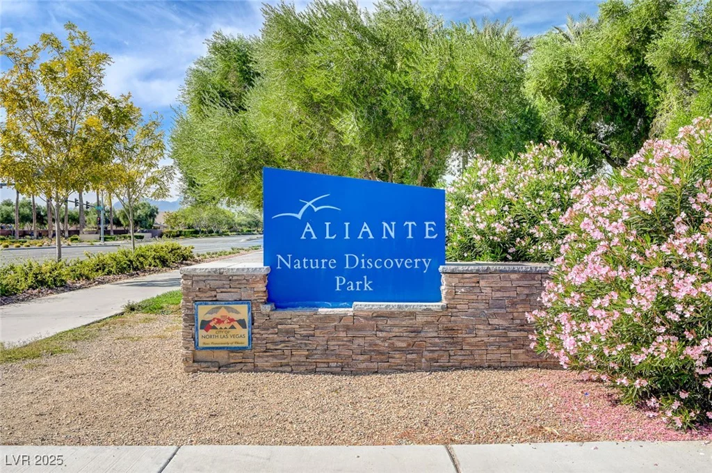 6656 Arctic Breeze, North Las Vegas, NV 89084