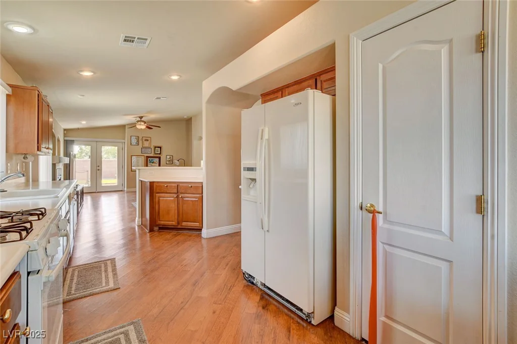 6656 Arctic Breeze, North Las Vegas, NV 89084