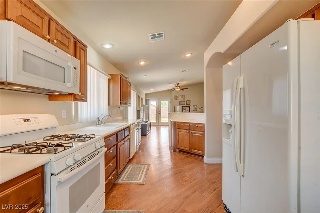 6656 Arctic Breeze, North Las Vegas, NV 89084