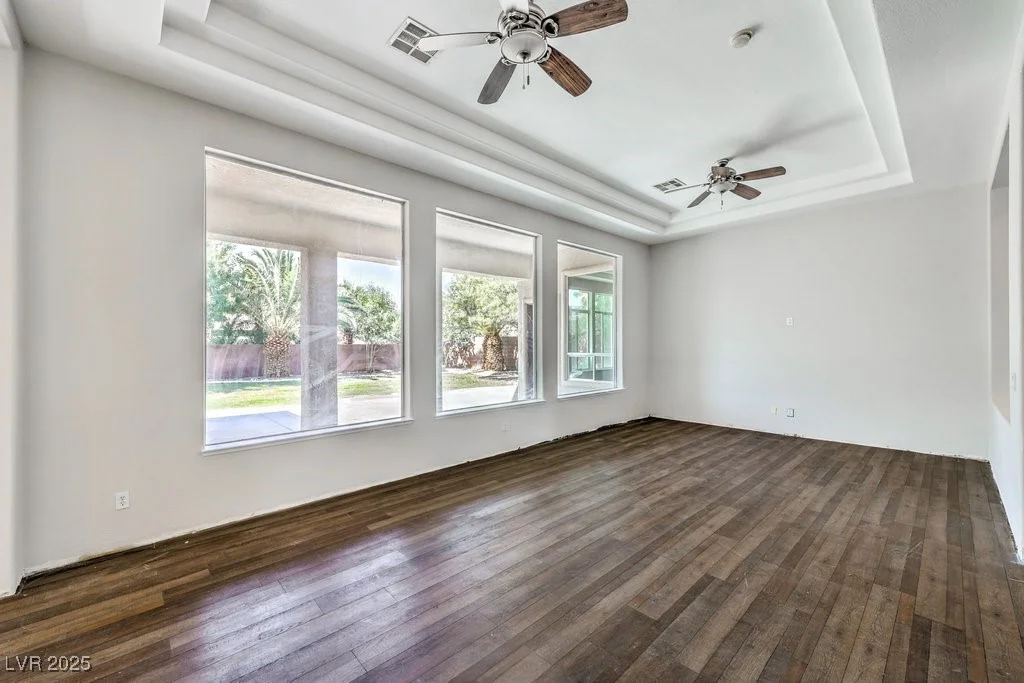 6821 SLEEPY PINE, Las Vegas, NV 89130
