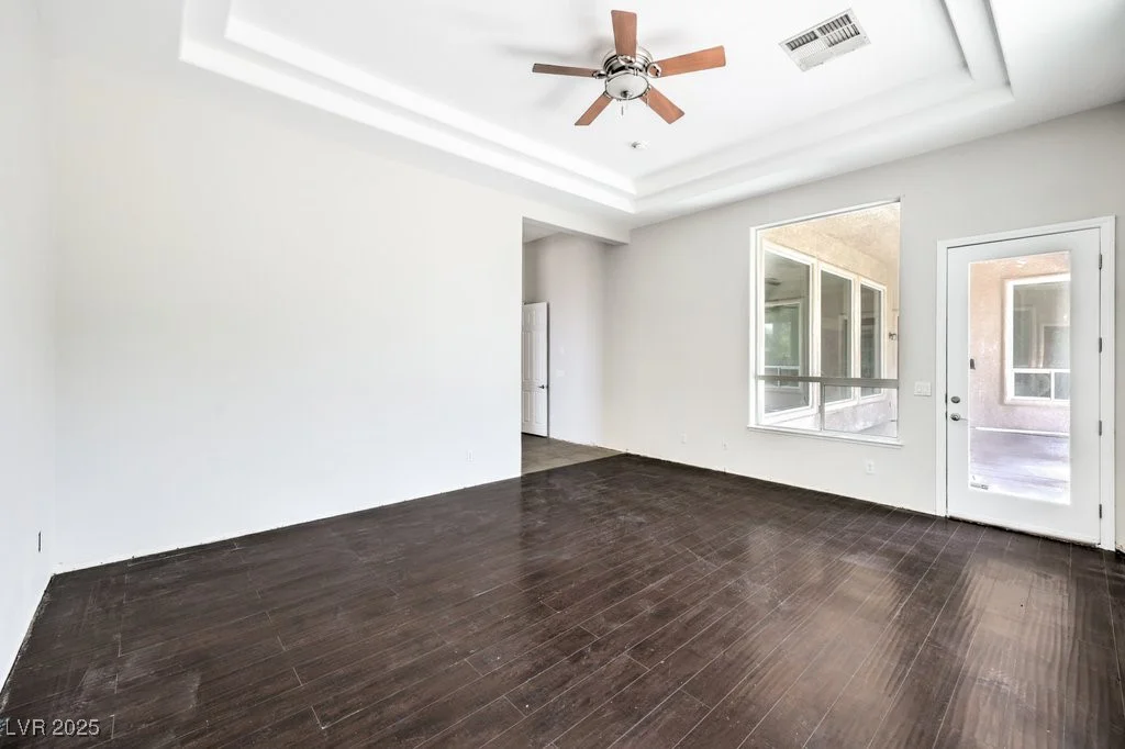 6821 SLEEPY PINE, Las Vegas, NV 89130