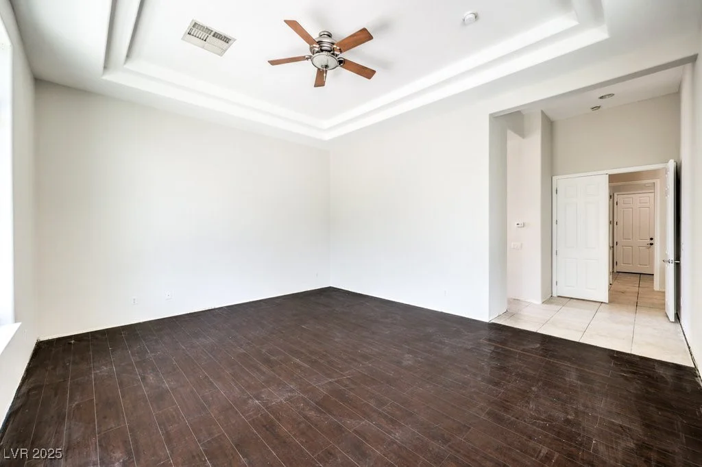 6821 SLEEPY PINE, Las Vegas, NV 89130