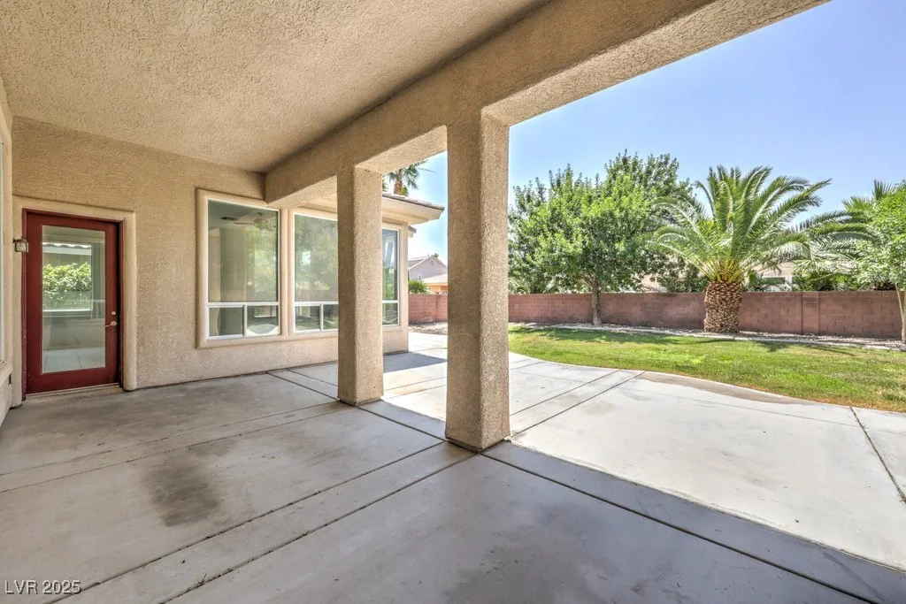 6821 SLEEPY PINE, Las Vegas, NV 89130