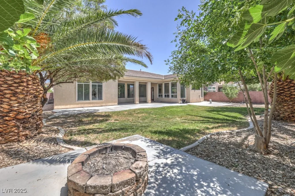 6821 SLEEPY PINE, Las Vegas, NV 89130