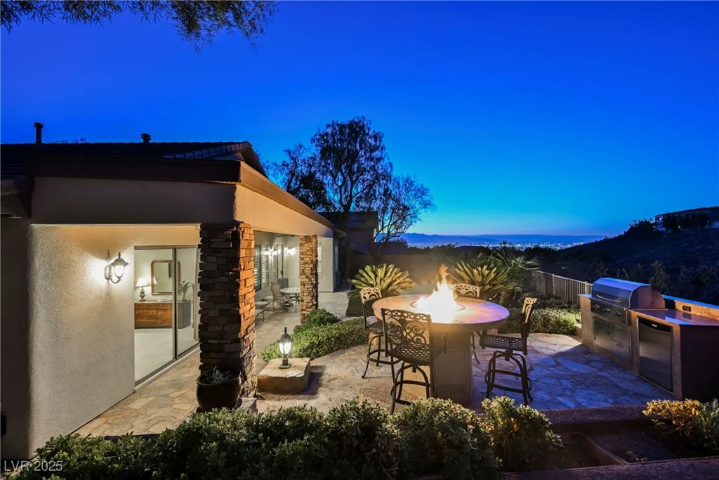 40 Stonemark, Henderson, NV 89052