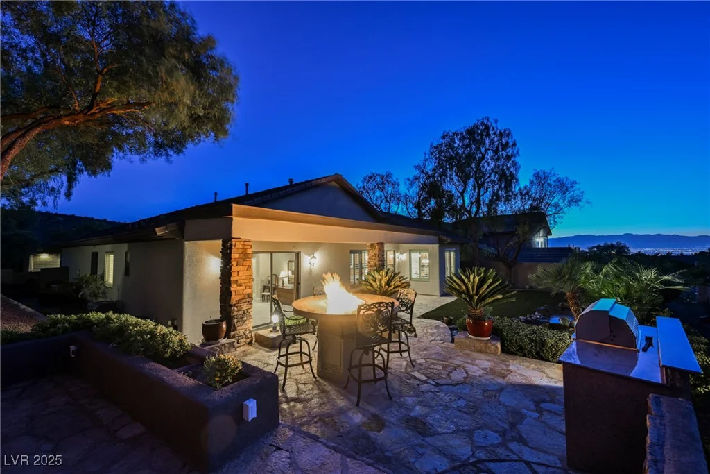 40 Stonemark, Henderson, NV 89052