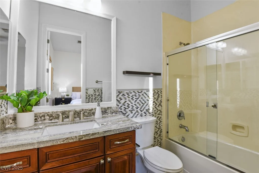 8209 Chapelle, Las Vegas, NV 89131