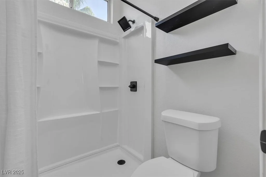 7706 Crystal Village, Las Vegas, NV 89113