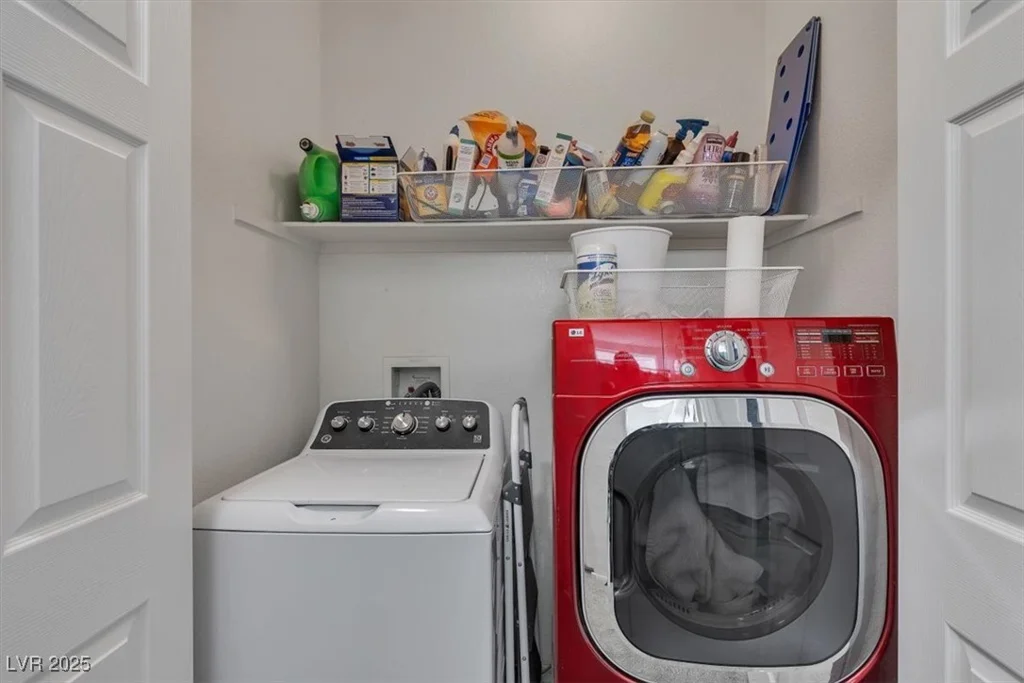 7706 Crystal Village, Las Vegas, NV 89113
