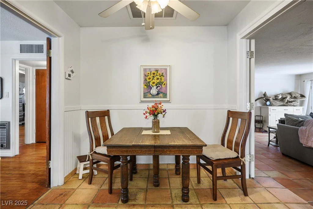 1115 Melville, Las Vegas, NV 89102