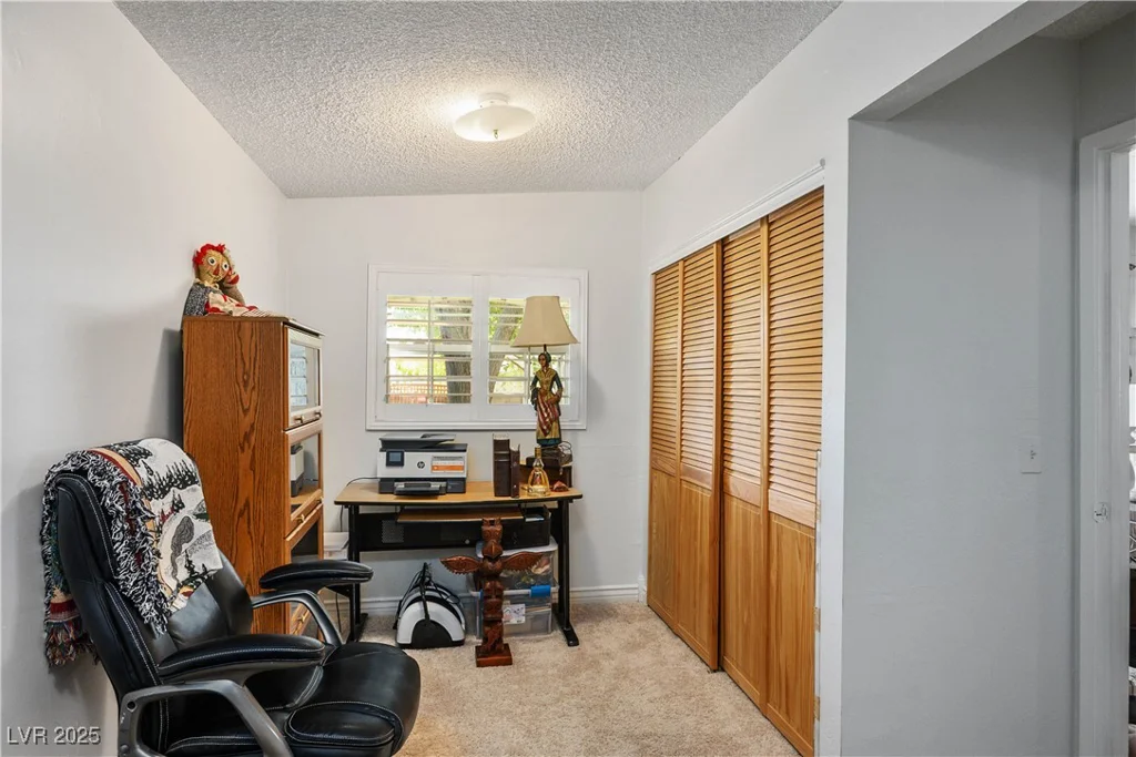 1115 Melville, Las Vegas, NV 89102