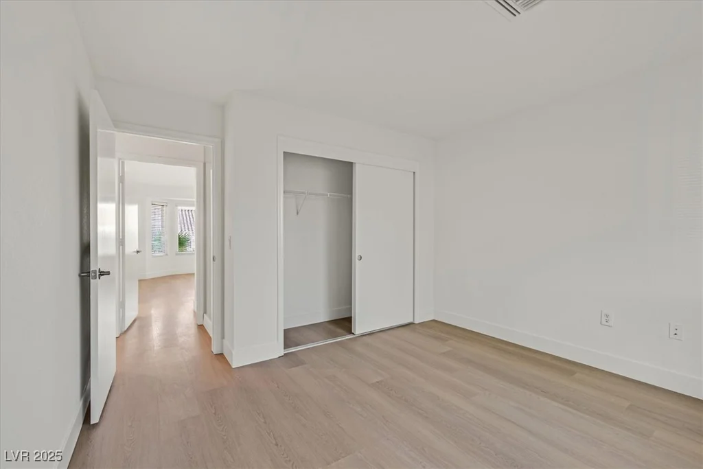 8924 Signal Terrace, Las Vegas, NV 89134