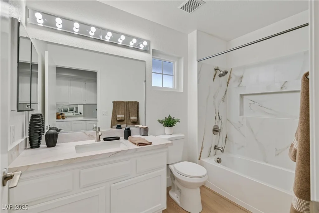 8924 Signal Terrace, Las Vegas, NV 89134