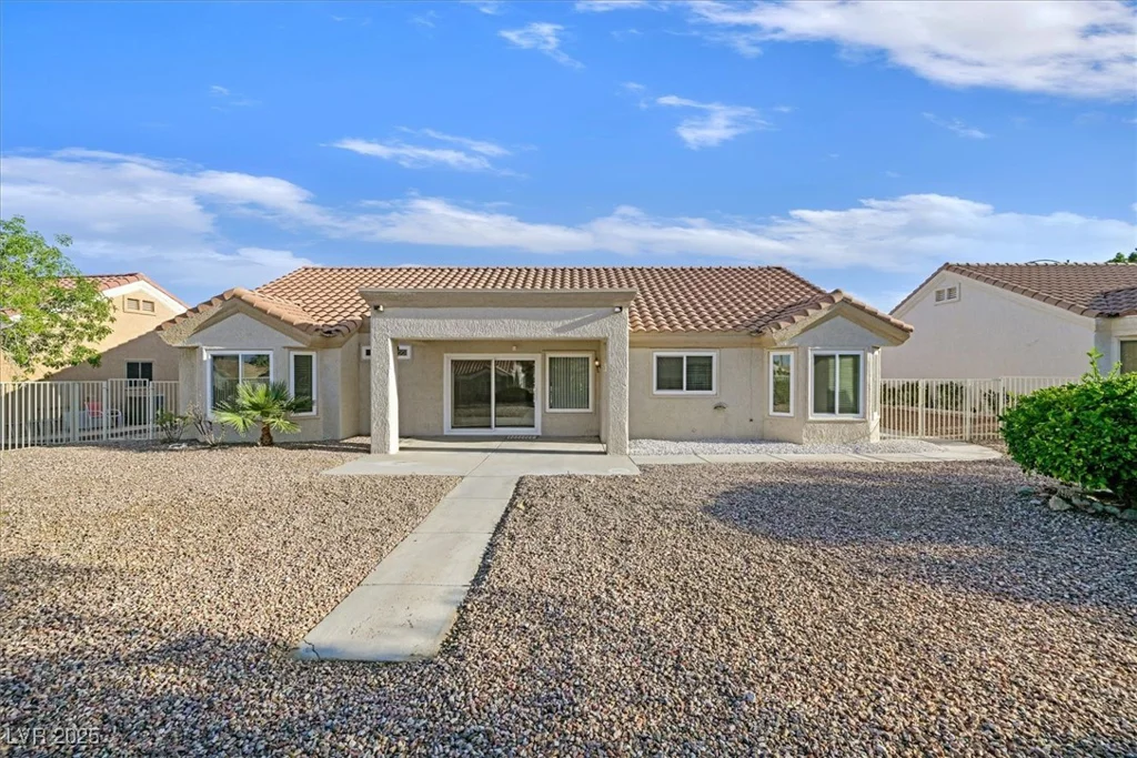 8924 Signal Terrace, Las Vegas, NV 89134