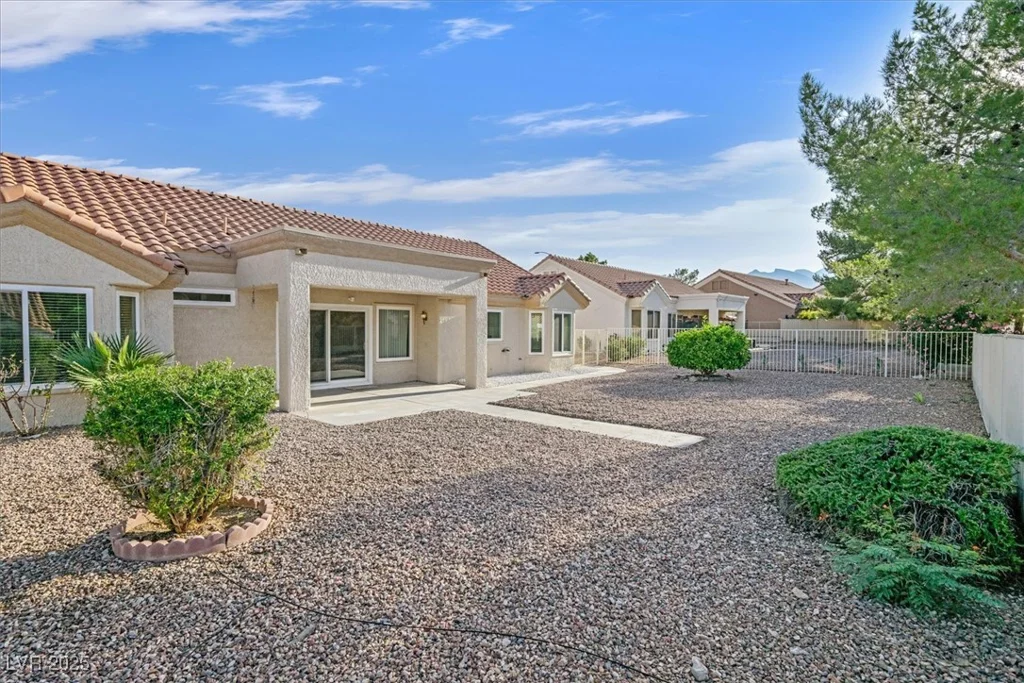 8924 Signal Terrace, Las Vegas, NV 89134