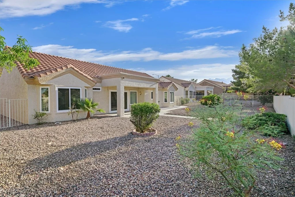 8924 Signal Terrace, Las Vegas, NV 89134