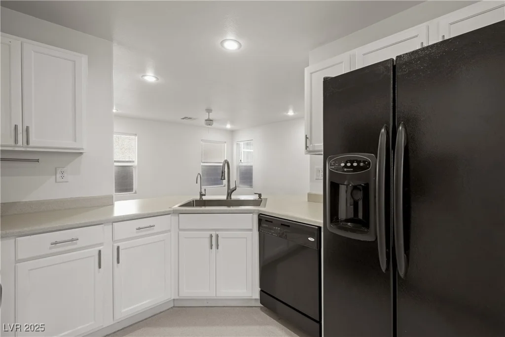 9073 Glennon, Las Vegas, NV 89148