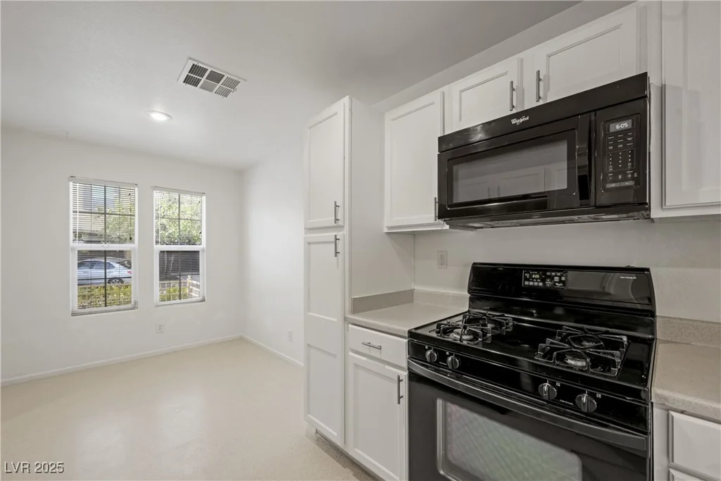 9073 Glennon, Las Vegas, NV 89148