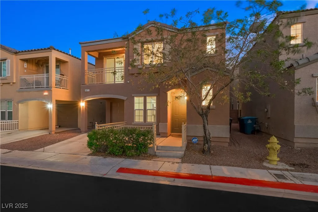 9073 Glennon, Las Vegas, NV 89148