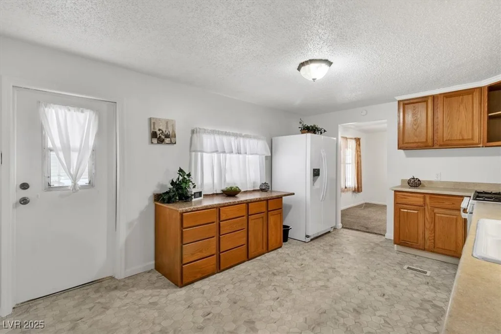 2932 Gavilan, Las Vegas, NV 89122