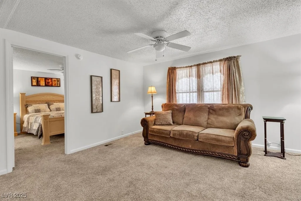 2932 Gavilan, Las Vegas, NV 89122