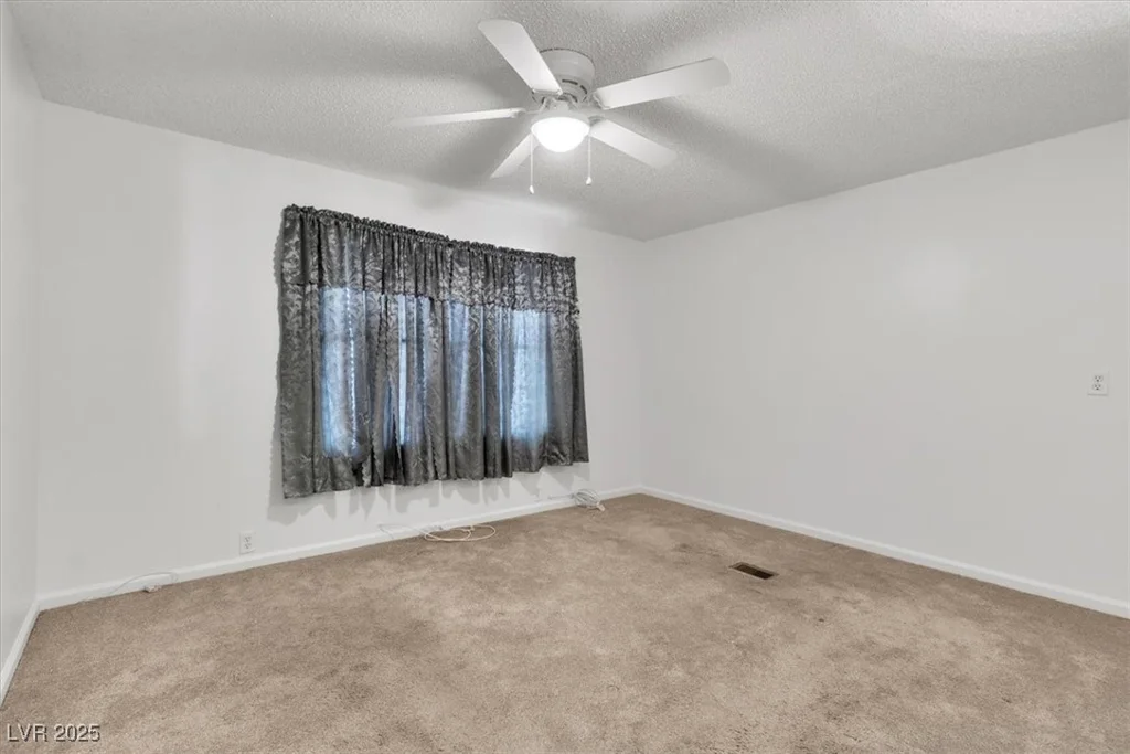 2932 Gavilan, Las Vegas, NV 89122