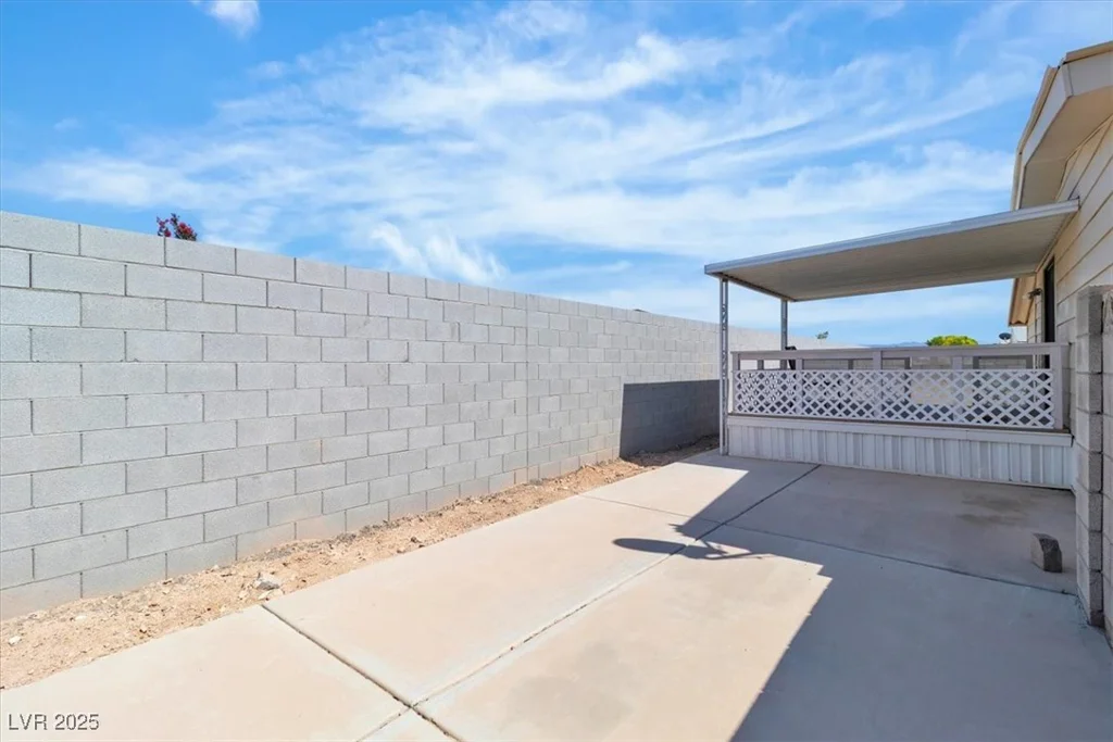 2932 Gavilan, Las Vegas, NV 89122