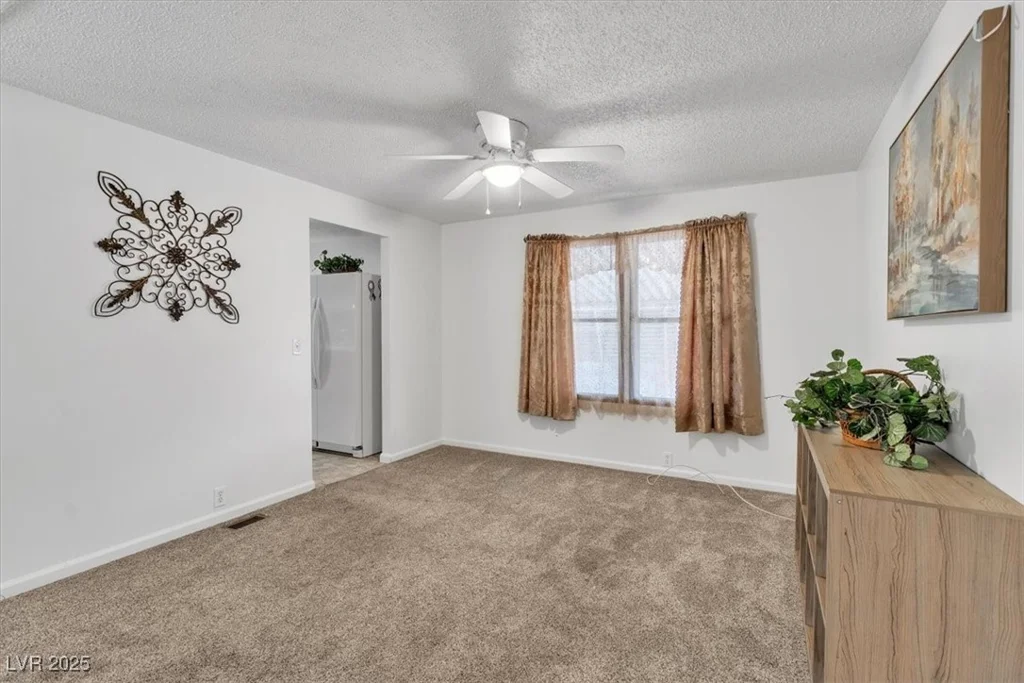 2932 Gavilan, Las Vegas, NV 89122