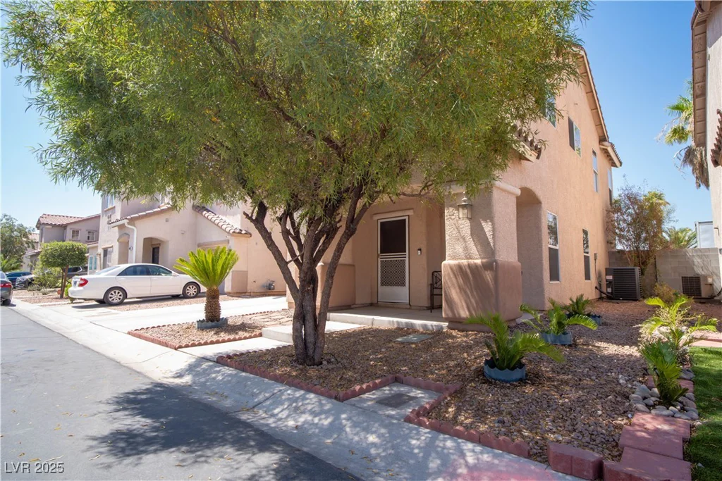 4945 Volcanic Rock, Las Vegas, NV 89122