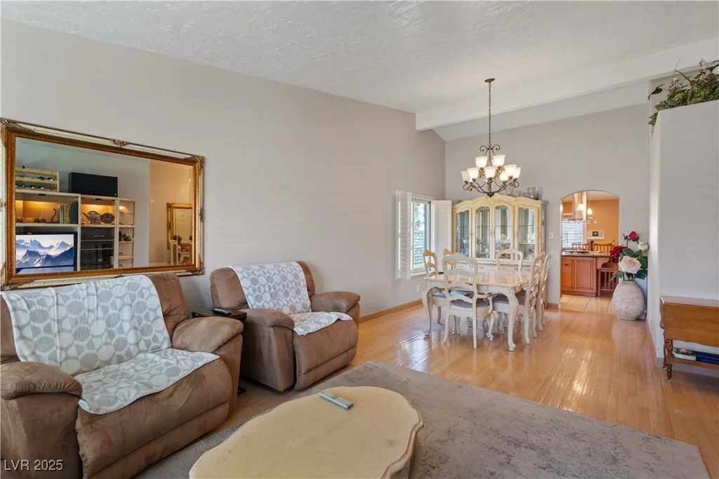 3361 Iberia, Las Vegas, NV 89146