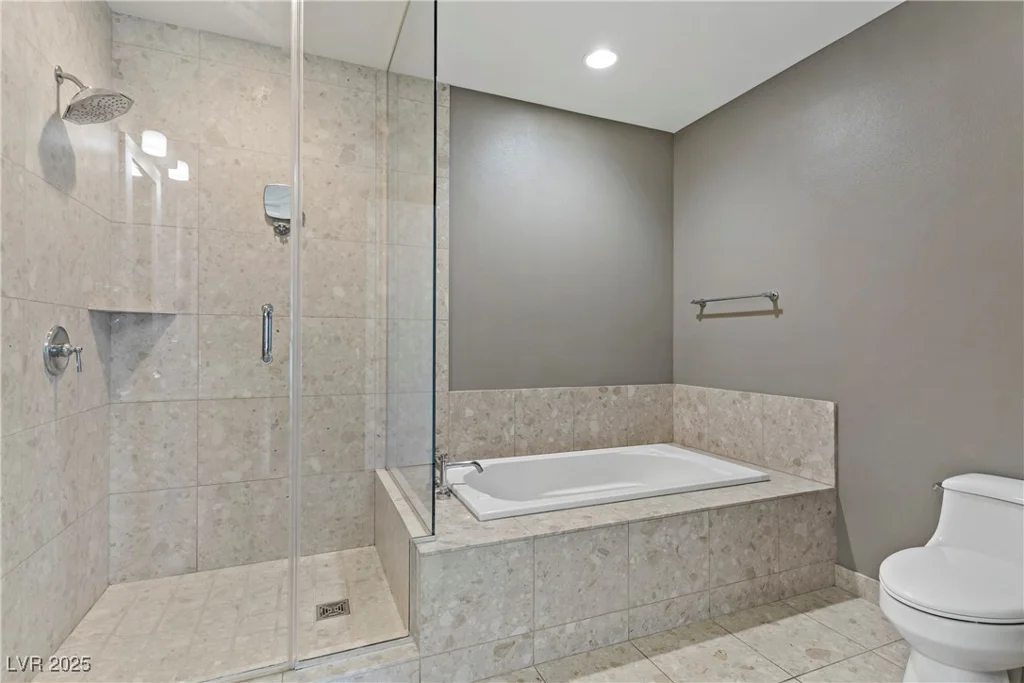 4575 Dean Martin, Las Vegas, NV 89103