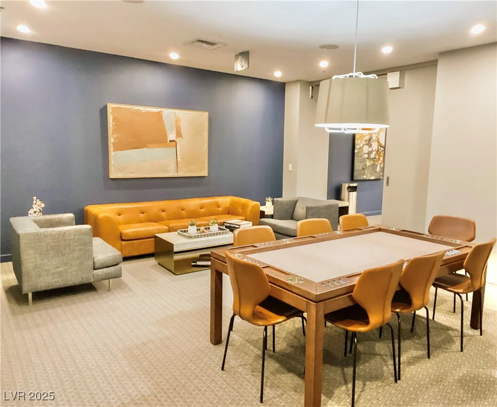 4575 Dean Martin, Las Vegas, NV 89103